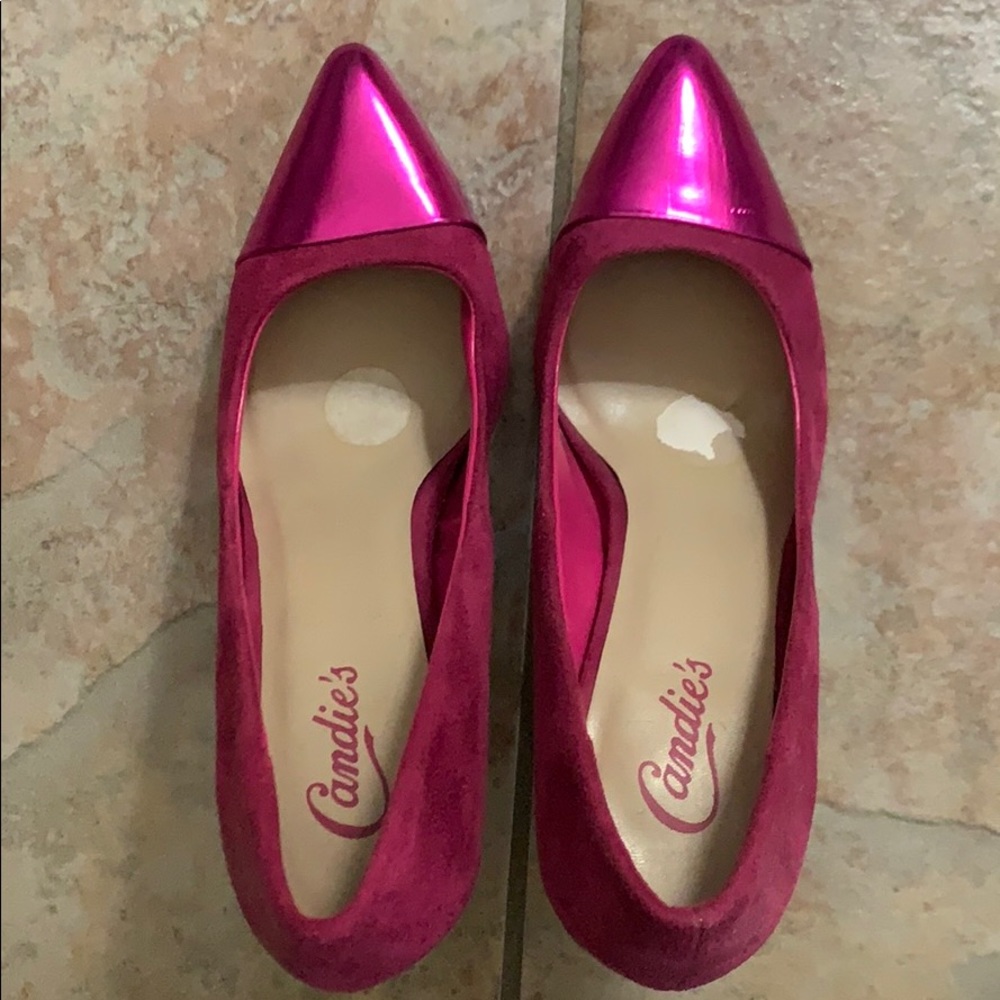 Candie’s pink heels
